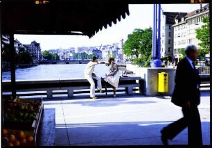 Zürich: Rathausbrücke mit Limmat, nach Westen, Weinplatz