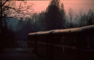 Forchtenberg Schienenbus Baureihe 798 Beiwagen Bahnsteig