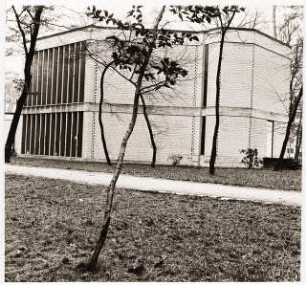 1. Kirche Christi Wissenschafter, Karlsruhe: Ansicht Südwestseite