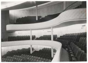 Nationaltheater, Weimar Wiederaufbau: Blick in den Zuschauerraum vom 2.Rang links