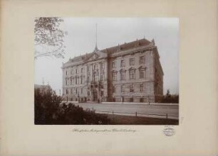 Amtsgericht, Berlin-Charlottenburg Zivilabteilungen: Vorderansicht