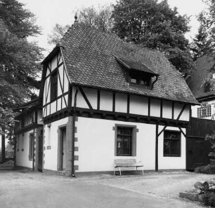 Bad König, Friedrich-Ebert-Straße 10, Friedrich-Ebert-Straße 10A