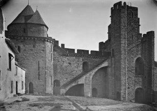 Tour Saint Martin & Tour Saint Nazaire