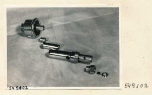 Elektronenmikroskop Zusammenbau, Bild 11; Foto 1954