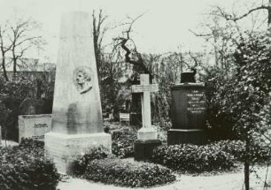 Grabmal Johann Gottlieb Fichtes (1762-1814)