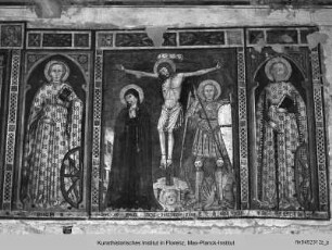 Innendekoration der Kirche San Cristoforo : Fresken mit der Heiligen Katharina von Alexandrien, dem Erzengel Michael und einer Kreuzigung