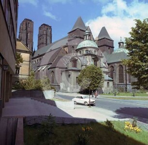 Dom Breslau mit Kurfürstenkapelle von NO