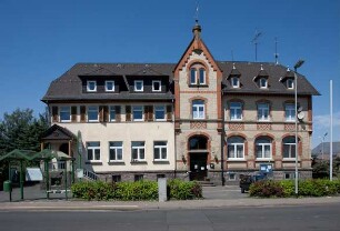 Ehemalige Schule; Laubach, Ruppertsburger Straße 3