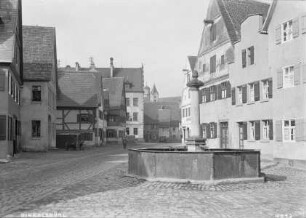 Brunnen in der Nördlinger Straße