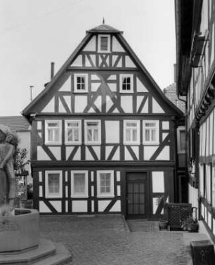 Lauterbach, Eisenbacher Tor 4
