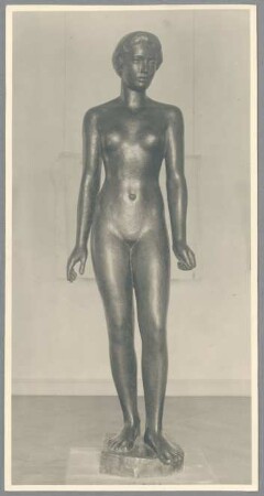 Stehende Frau, 1915/16, Bronze Stehende weibliche Figur