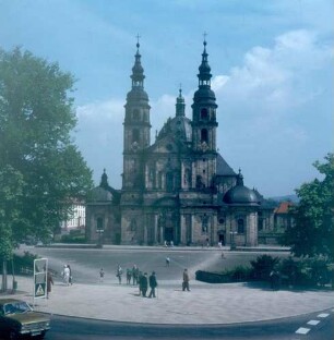 Fulda. Domplatz und Dom St. Salvator (1704/1712; Johann Dientzenhofer)