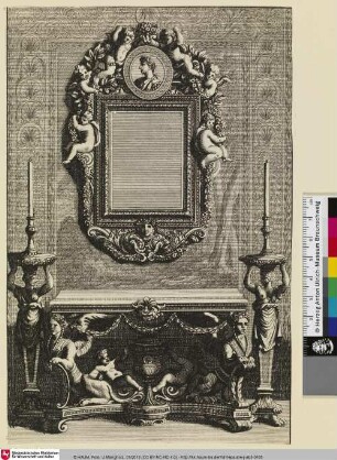 [Ansicht eines Spiegelentwurfs mit einem männlichen Kopf im Profil, links und rechts neben dem von Sphingen getragenen Tisch stehen zwei Kerzenhalter; Table flanquée de guéridons, avec un miroir au-dessus]