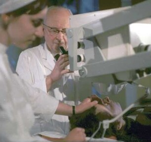 Mitarbeiter der Augenklinik der Charité Berlin