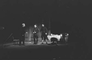 Szenenbilder aus "Der Stellvertreter", Schauspiel von Rolf Hochhuth. Deutsches Theater Berlin, 26.02.1966
