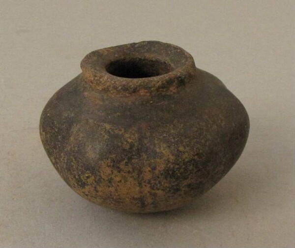 Clay vessel