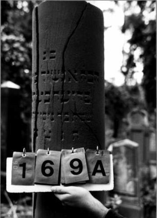 Grabstein 169A