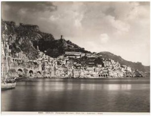 Panorama der Stadt Amalfi: Panorama