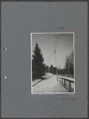 Wiederherstellung und laufender Unterhalt der Bahnstrecke Predeal (Kronstadt) - Ploesti auf rumänischer Seite: Sinaia, Blick auf das Kloster