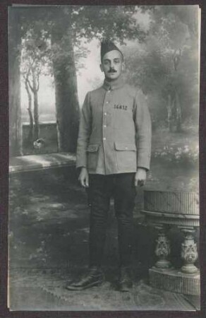 Foto des französischen Kriegsgefangenen George Legal (Kriegsgefangenennummer 16012) im Kriegsgefangenenlager Heuberg