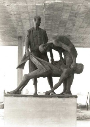 Sachsenhausen. Nationale Mahn- und Gedenkstätte. Plastikgruppe von Waldemar Grzimek