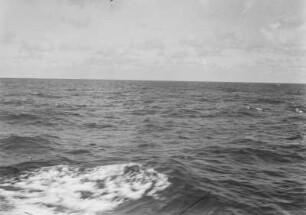 Meer : Blick vom Schiff aus auf das Meer