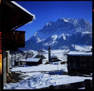 Lermoos: Ort, mit Zugspitze