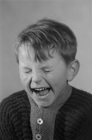 Porträt eines Jungen (Lothar). Sauer!