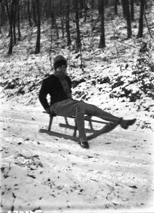 Harz? Frieda Knochenhauer beim Rodeln