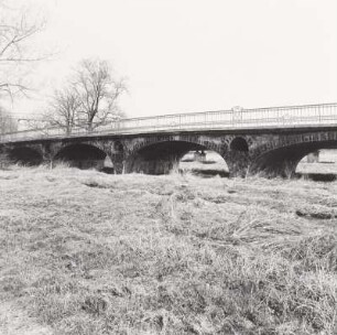 Pegau, Straßenbrücke über d. Schwennigke