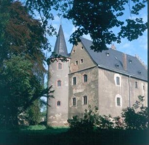 Netzschkau. Schloß (Baubeginn um 1490, Umbau und Erweiterung ab 1626). Ansicht von Südost