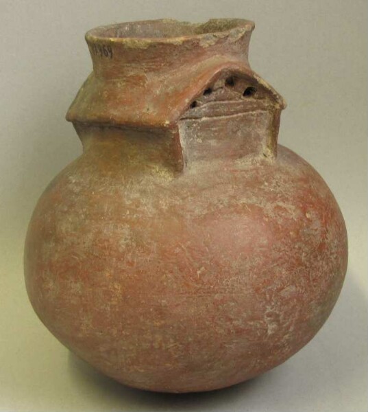 Clay vessel