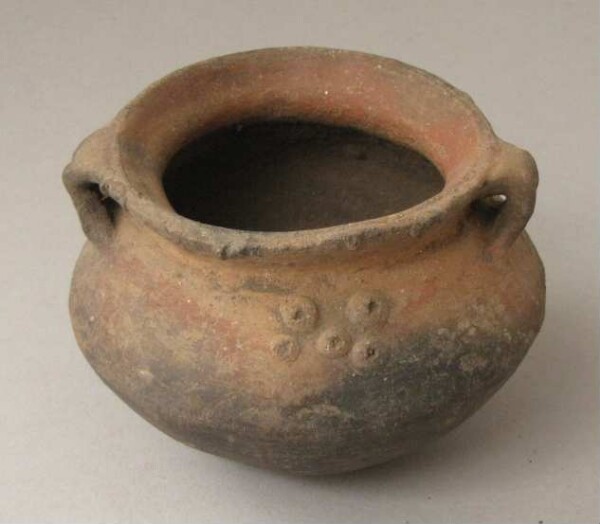 Clay vessel