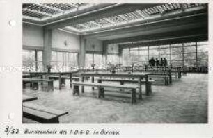 Speisesaal der FDGB-Bundesschule "Theodor Leipart" in Bernau