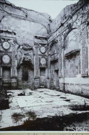 Berlin, Schloss Charlottenburg, Altes Schloss, Westflügel, Kapelle, R. 94a, Kriegsschäden, Blick nach Süden.