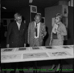 Eröffnung der Ausstellung "Formen und Farben der Atomwelt" des Kernforschungszentrums Karlsruhe (KfK)