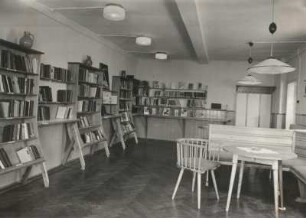 Gießübel, Gemeindebibliothek, Inneres, Ausleihraum
