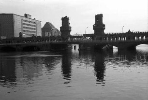 Berlin: Oberbaumbrücke