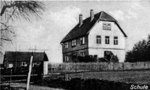 Ehem. Schule (Schule); Freiensteinau, Nieder-Mooser Straße 5