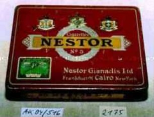 Blechdose für 20 Stück Zigaretten "NESTOR No. 5 Nestor Gianaclis Ltd."