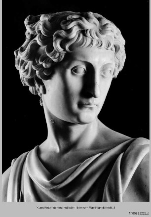 Grabmal des Bartolomeo Aragazzi : Tugend (Justitia?) vom Aragazzi-Grab (oder Engel?)