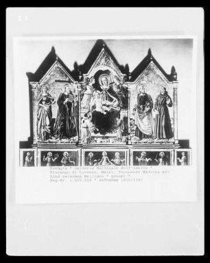 Thronende Madonna mit Kind zwischen Heiligen