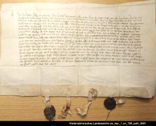 Das Kloster Termünten verkauft der Kommende Jemgum das Gut "Tyarda hamrik" = OUB I, Nr. 461, S. 419 Anhängende Siegel 1 beschädigt erhalten, 2 und 3 verloren, 4 beschädigt erhalten