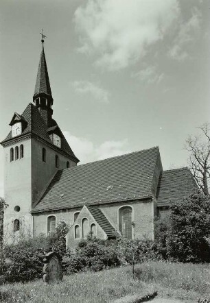 Dorfkirche, Hohenleipisch