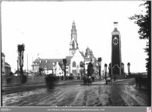 Sängerfest: Hohenzollernplatz (jetzt Friedrich-Ebert-Anlage) mit Matthäuskirche und Monumentalstele zu Ehren des Besuches von Kaiser Wilhelm II von Osten