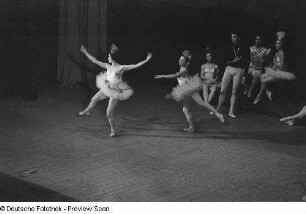 Gastaufführung "Die romantischen Ballette" des Ballettensembles der Pariser Oper im Capitol