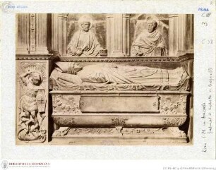 Grabmal des Kardinals Louis d'Albret (auch: Ludovico de Lebretto, +1465), Sarkophag mit Liegefigur
