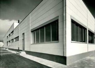 Scott & Bowne, 1967