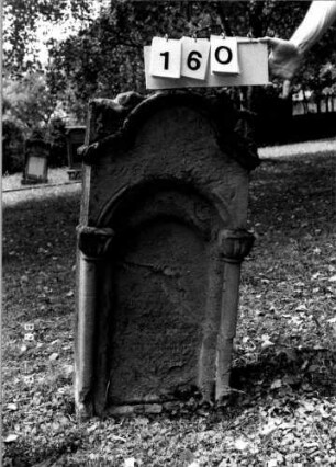 Grabstein 160
