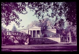 ll 10) Charlottenhof